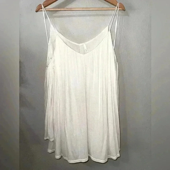 Sage Dresses & Skirts - *NWT* Sage Brand Cold Shoulder Mini Dress in Cream Size Medium